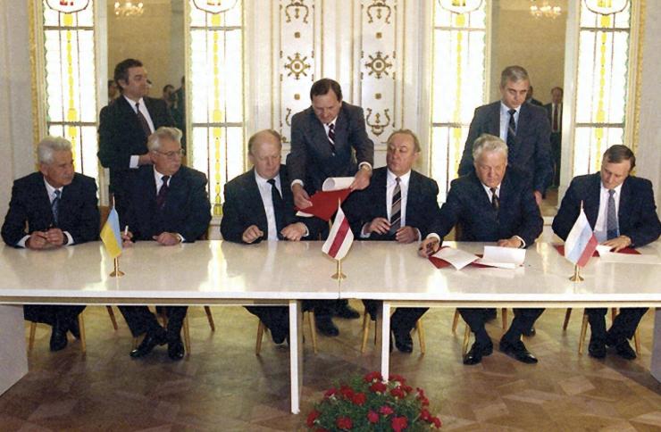 芬兰湾隧道硬气拒中资！如今项目烂尾，真怀念当初桀骜不驯的样子 82公里，说