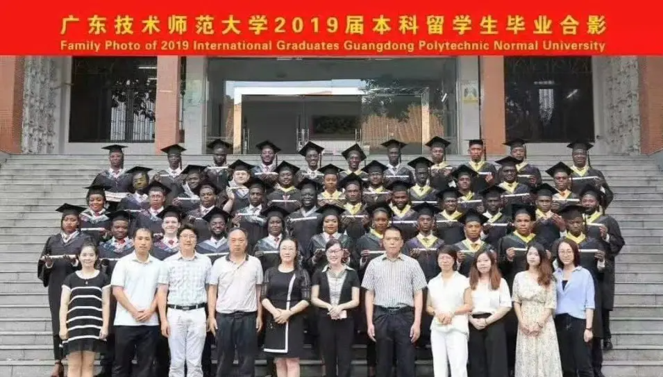 竟然有白的，差点没看出来