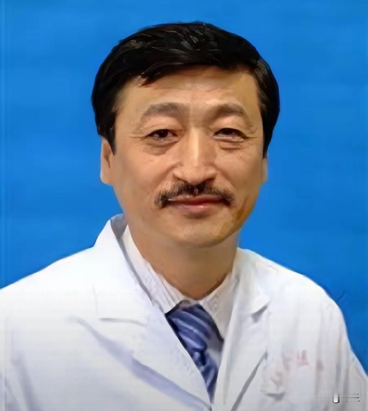 据权威媒体报道，骨科领域知名专家郝定均的贪腐事件引发广泛关注。作为业内公认的“一