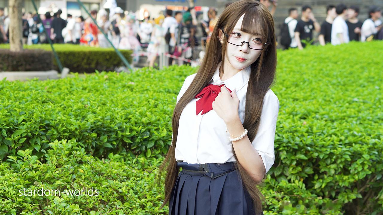 jk制服cos广州漫展2025广州CICF漫展JK制服美少女cosplay