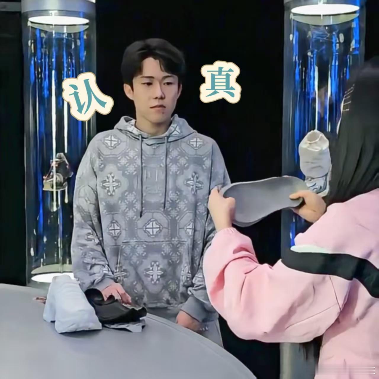 王楚钦的运动时尚排面拉满赛场上为国争光，赛场下时尚感爆棚！王楚钦的运动穿搭从来没