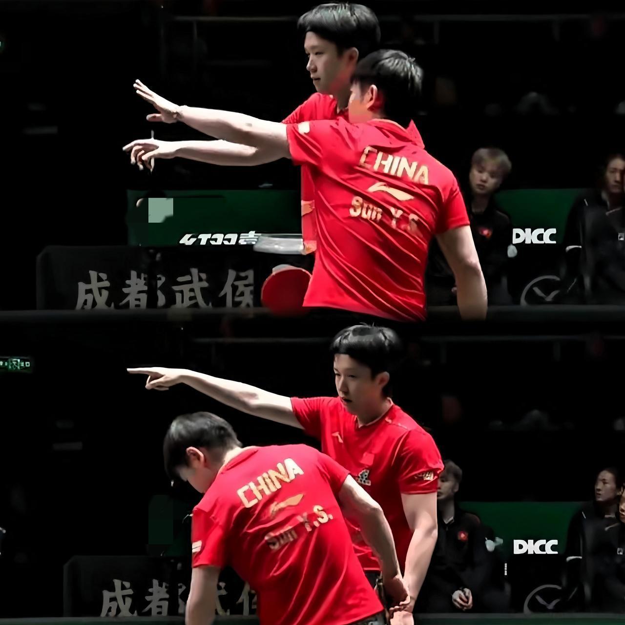 这个画面真的笑死我了！观众席有闪光灯亮，莎莎先敏锐地指了指那边，头哥秒接