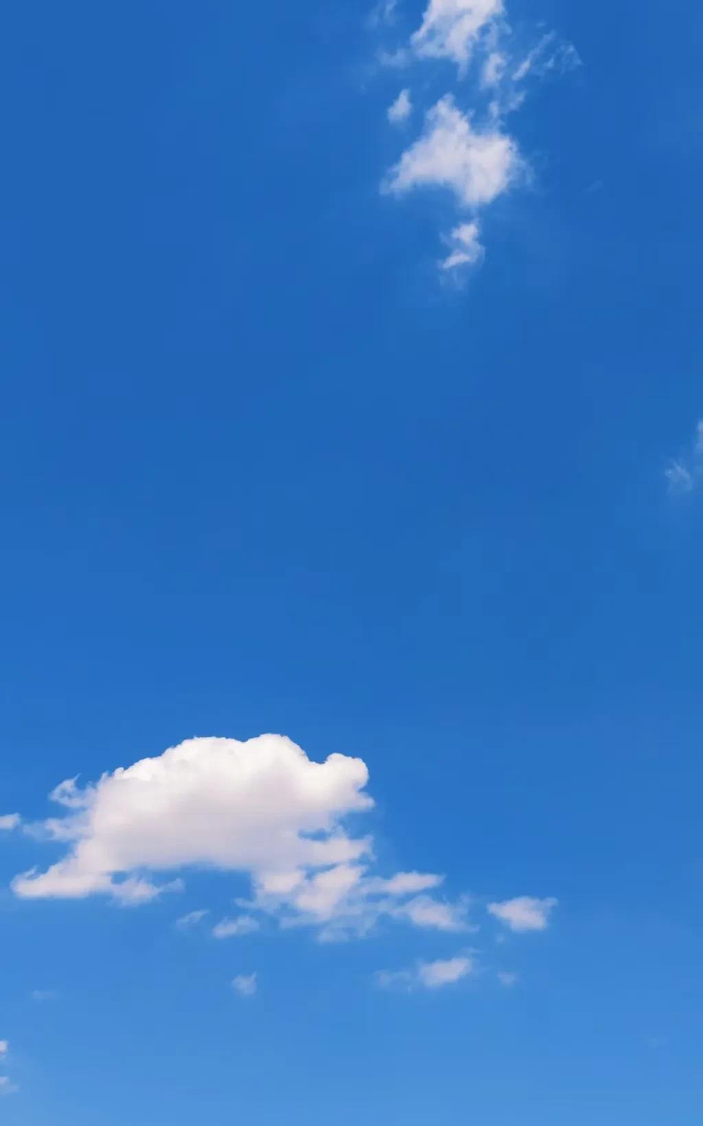 今天一大早，大军接到一男同学电话，说不行了，老天爷来收他了。也没说什么病，就说