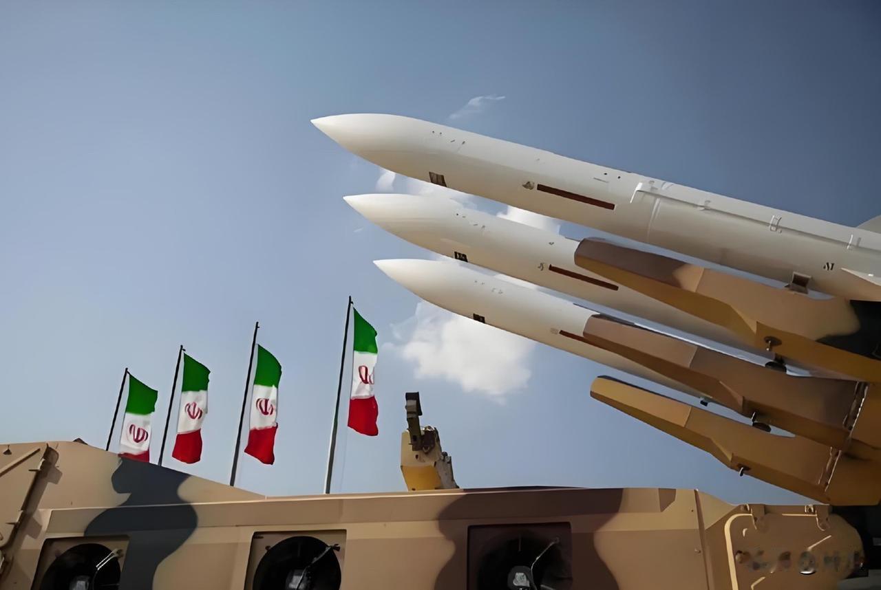 万万没想到啊！伊朗这么猛，被曝光直接使用无人机递近美国航母。当地时间2月3日，美