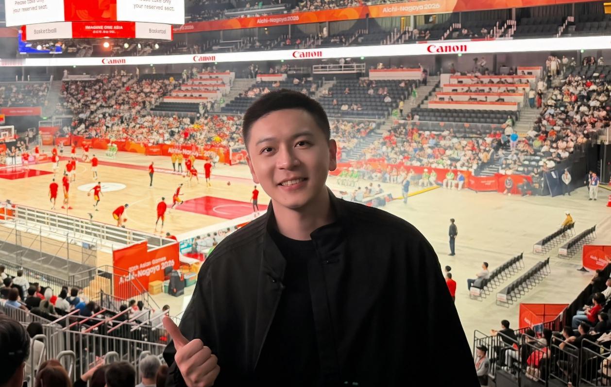杨鸣分析的头头是道，但我就一个问题，中国男篮主帅给你，你接不接？中国男篮输球以