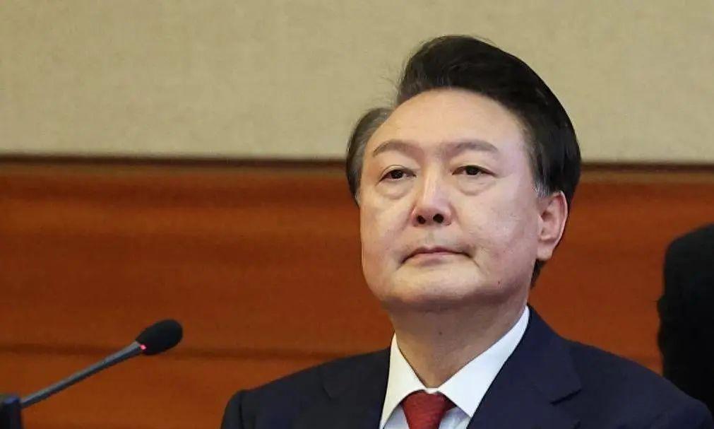 【韩国检方：禁止尹锡悦见“外人”】韩国内乱特检组当地时间7月16日通报，禁止前