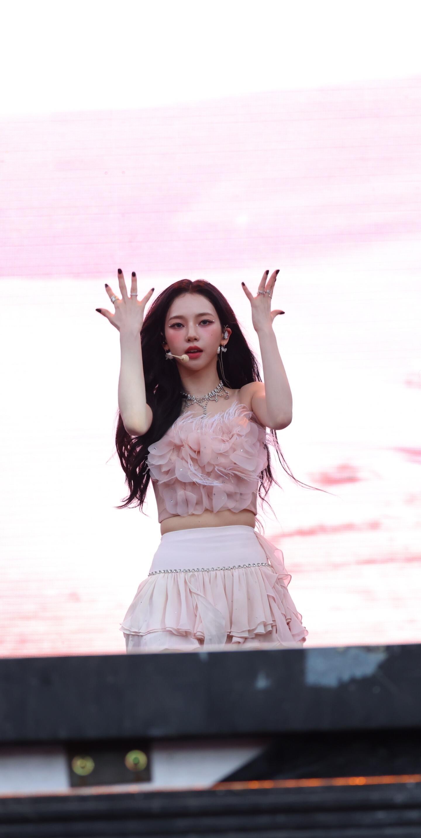 柳智敏Karinax舞台生图掉落·性感尤物