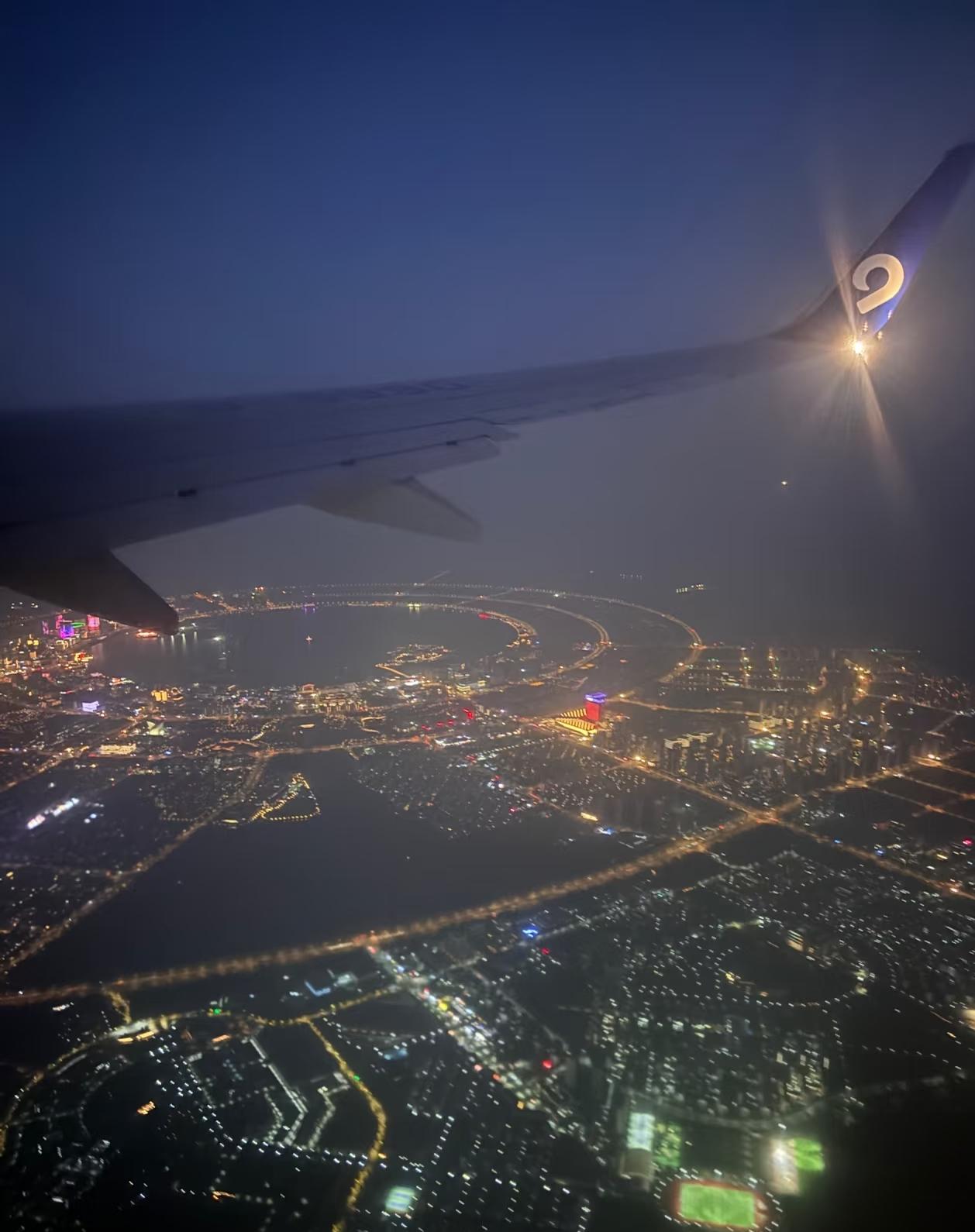 浦东机场，高空角度[呲牙笑][呲牙笑][呲牙笑]