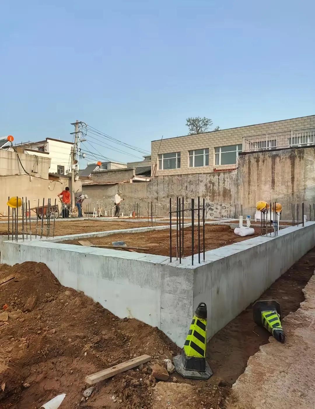 一号文件重磅落地，这下最悔青肠子的怕是城里人和当初拼命迁户进城的农村人！