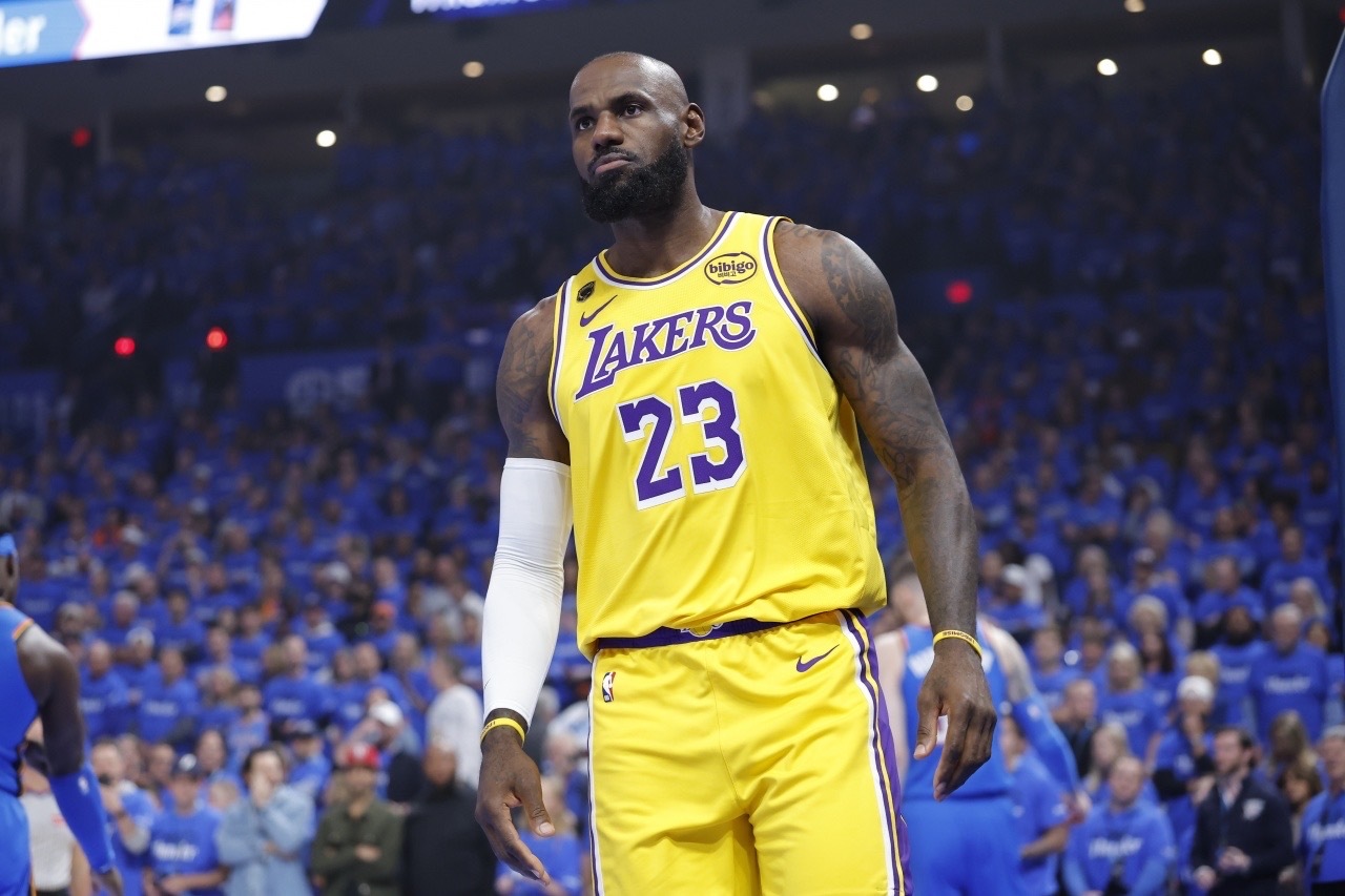 25+5+5詹姆斯乔丹科比NBA全能📊老詹20个赛季场均25+5+5历史断档最