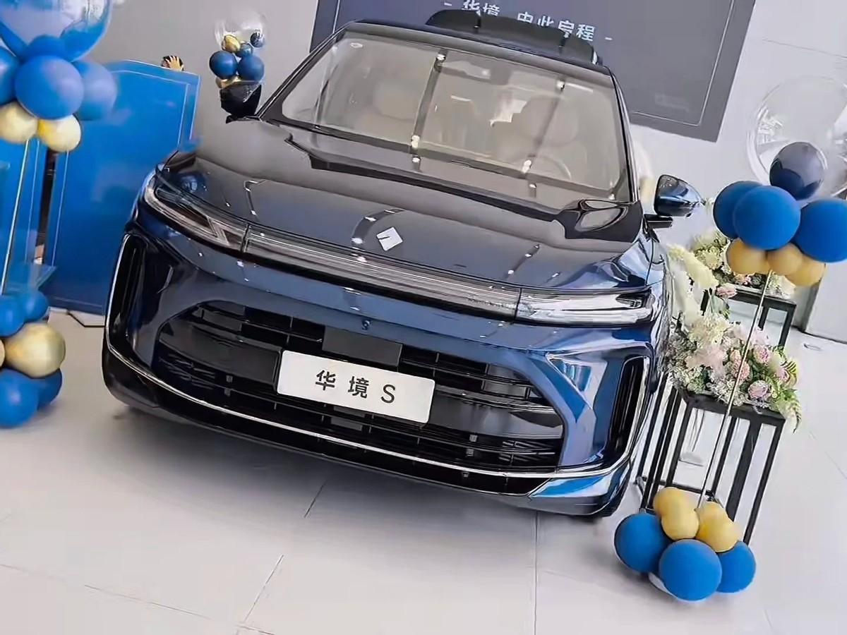 15万和21万的大六座，差距到底在哪？我带着全家试了一圈，心里有数了！买了零