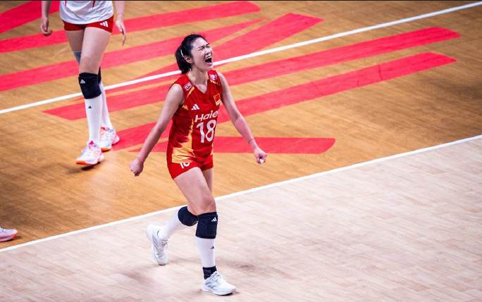 黑9! 中国女排之前分站赛排名第9, 美国队排名第一