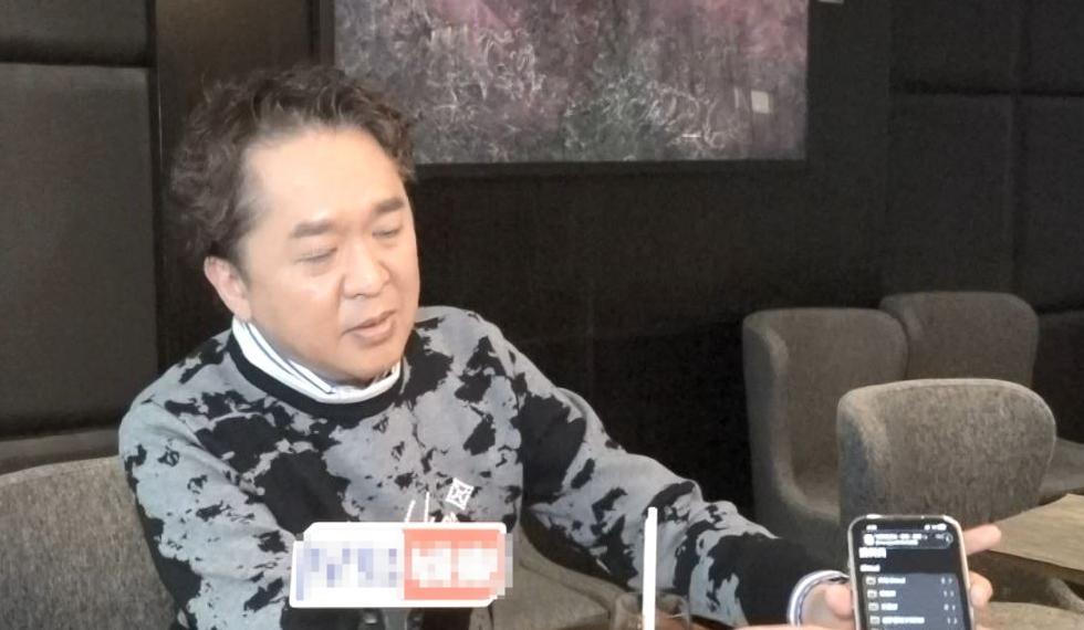 香港知名男星邓兆尊已立好遗嘱，三个女友都有份。有着“现代韦小宝”之称的邓兆尊，