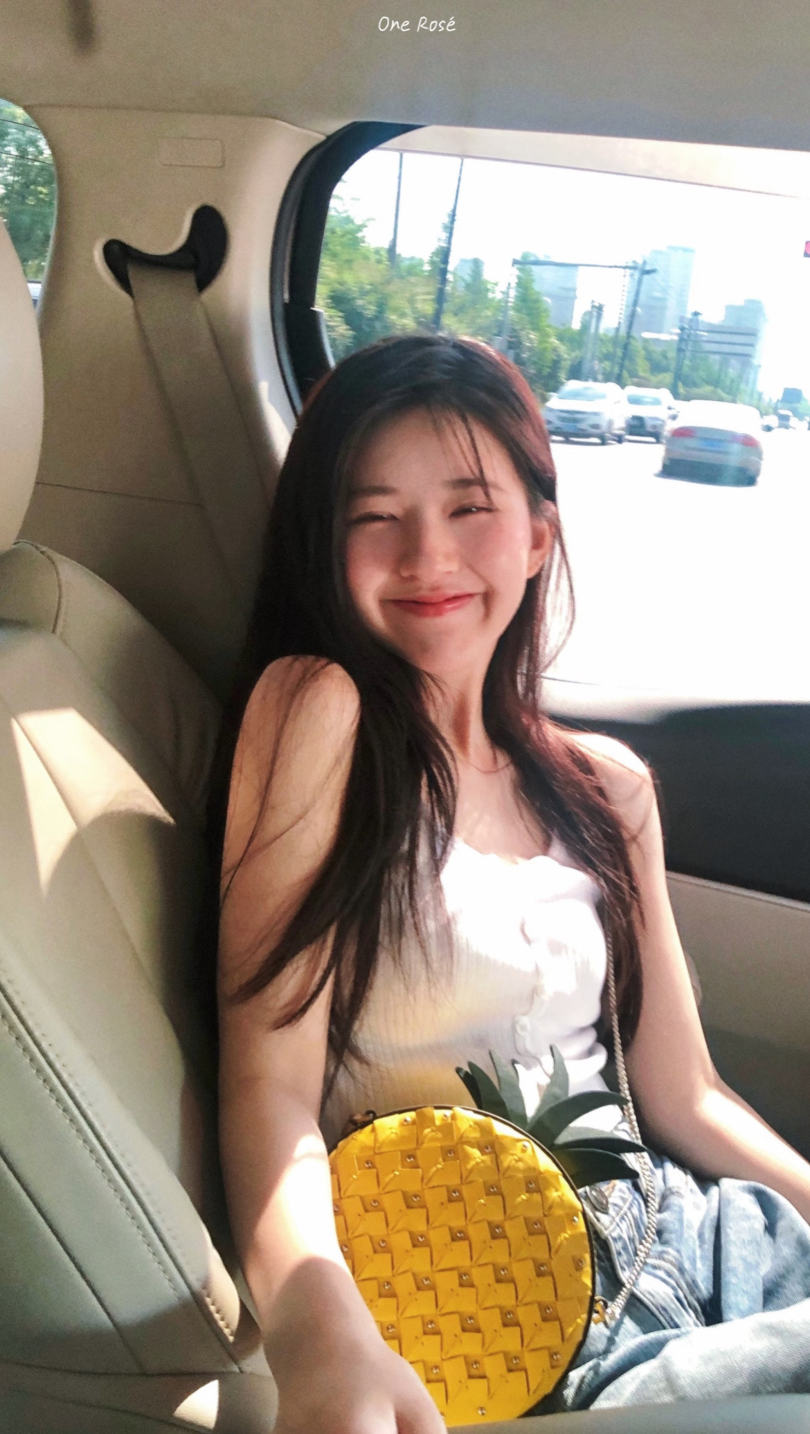 赵露思以前多美多有生命力啊！到底是谁把她害成现在这样了