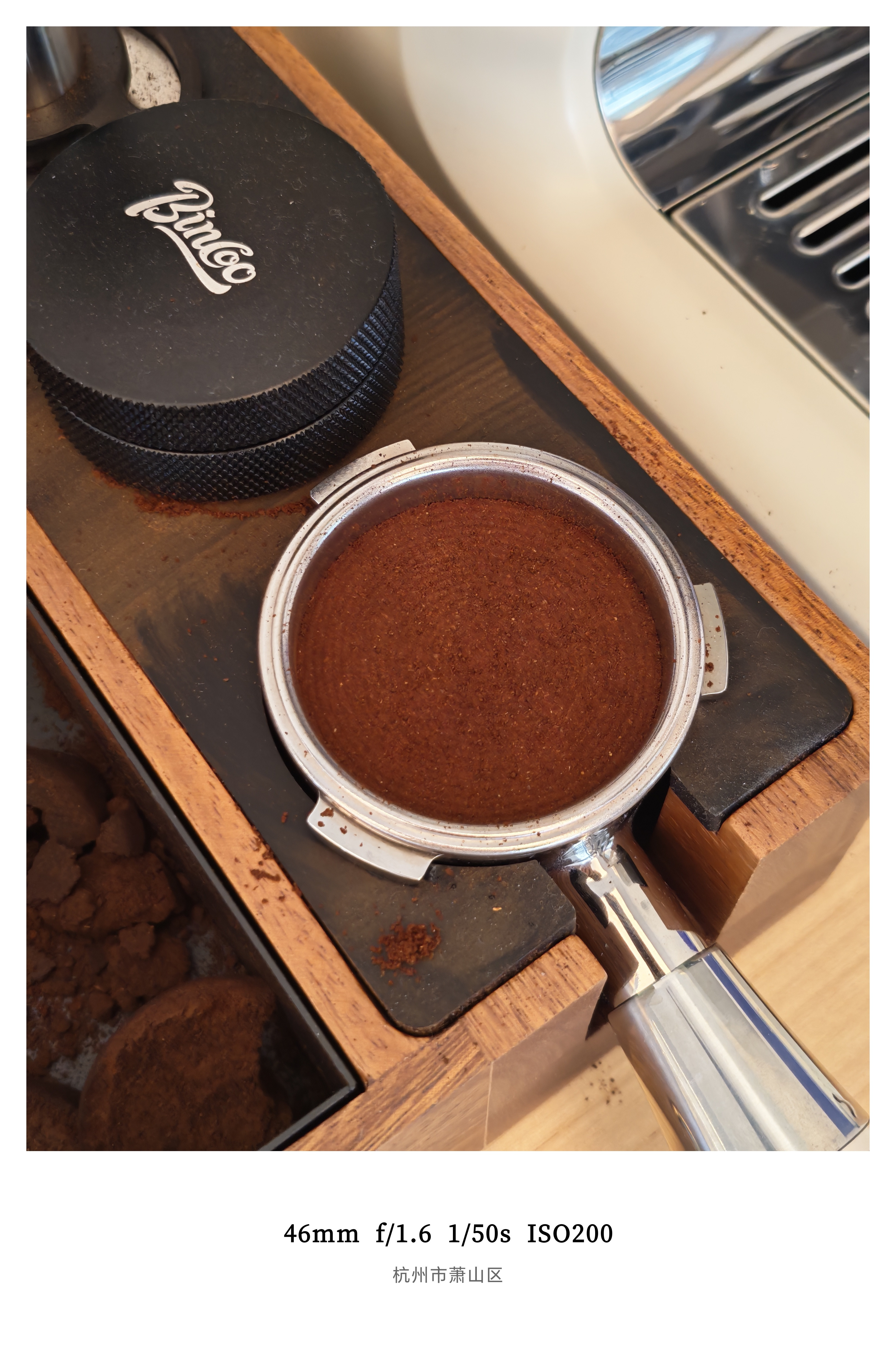 好久没给自己冲咖啡这咖啡机的回本进度又慢了很奇怪，一样的豆子一样的磨粉粗细出来