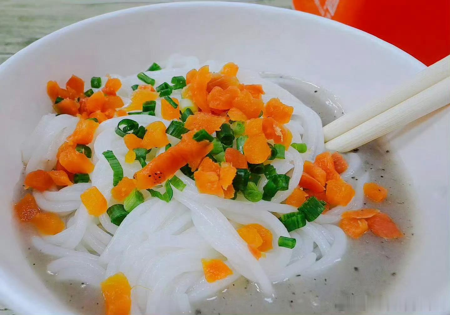 每个省都有自己的专属早餐那武汉过早的美食可就太多了五一要来武汉的朋友，建议一定把