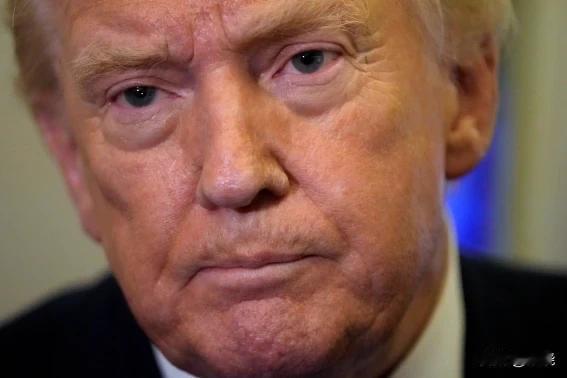 下周州长会议前，特朗普攻击俄克拉荷马州共和党领导人这场口水战的开端，凯文·斯