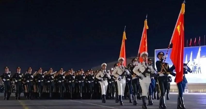 9•3阅兵即将到来，有媒体记者获准进入“阅兵村”，探访正在训练的受阅部队。部分记