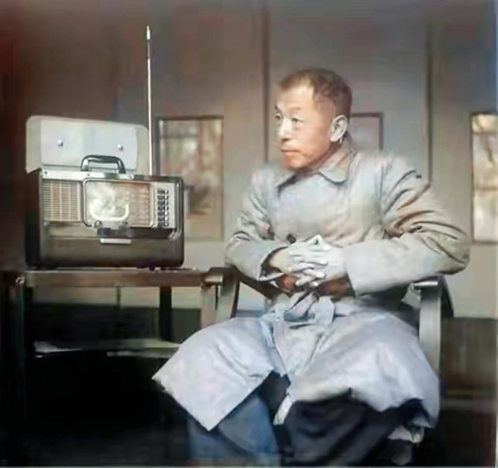 张学良得知杨虎城遇害，反复说一句话！晚年全力为他平反、除污名！张学良得知杨