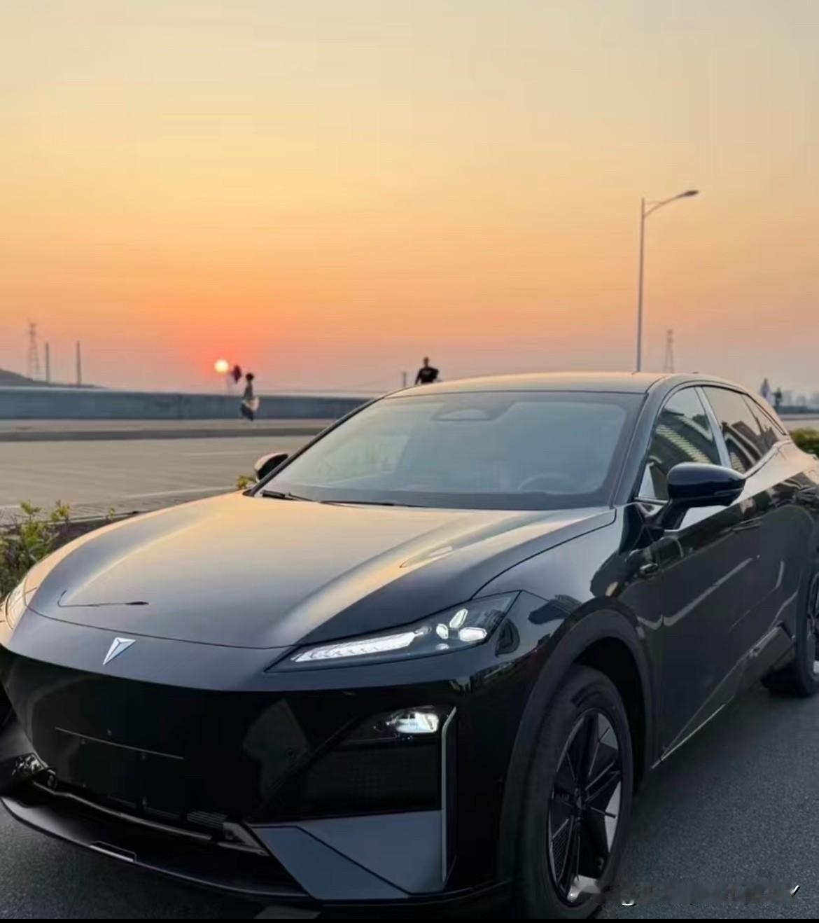 ‼️‼️年末大调整，深蓝汽车除了国补+省补+车补，还有店铺优惠，需要购买的小伙伴