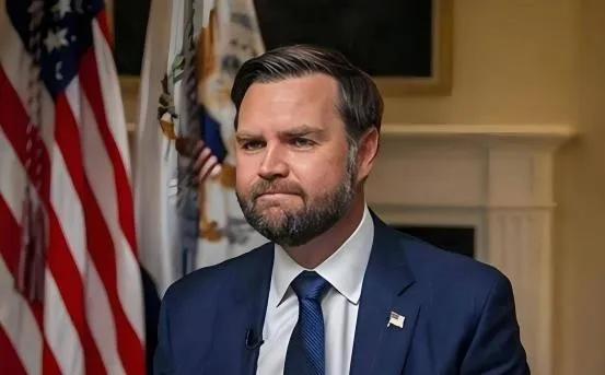 美国政坛可能要出大事了：万斯大概率要当选总统！他如果真入主白宫，整个美国，从