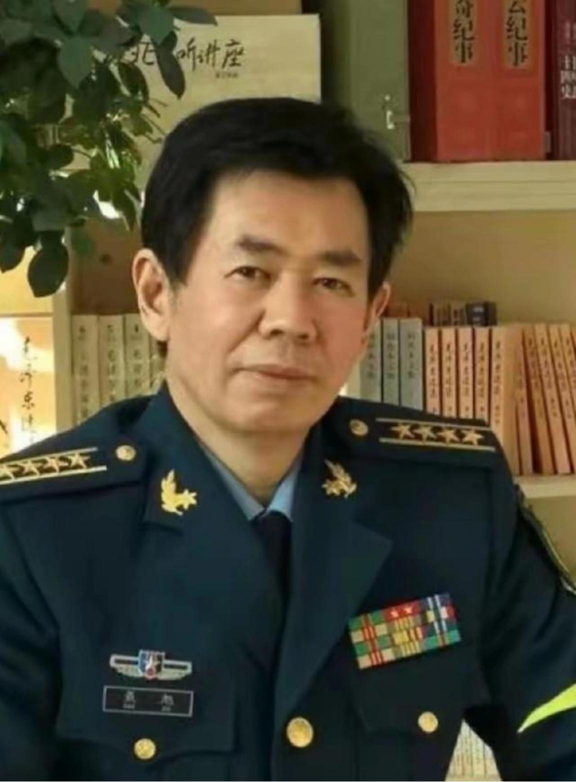 最大的台独分子，再也藏不住尾巴，终于露出来了肮脏的脑袋！原来，最大的台独分子不都