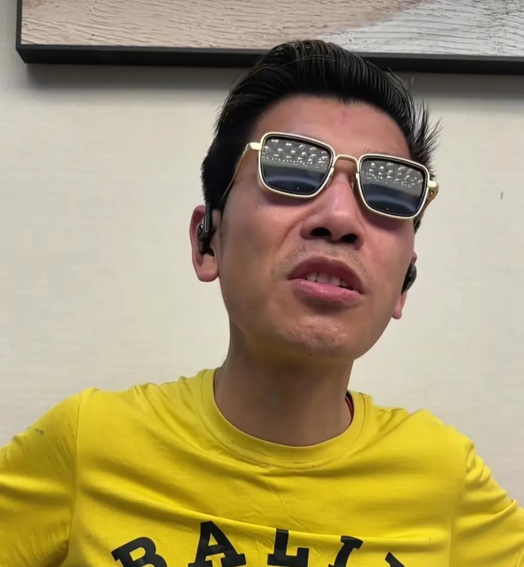 啥也不懂！张半仙就是一个算命先生，只不过不在路边算命，跑到股市里面算命来了。创业