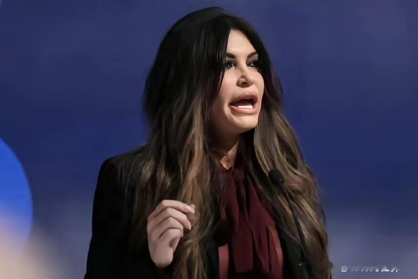 美国驻希腊大使、特朗普“准儿媳”吉尔福伊尔，公然跳出来挑唆中希关系，喊着让中企撤