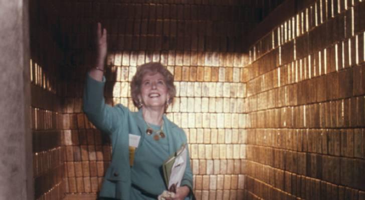 时隔60多年，法国再反美元霸权！129吨在美黄金全清仓。法国，悄咪咪就把最后