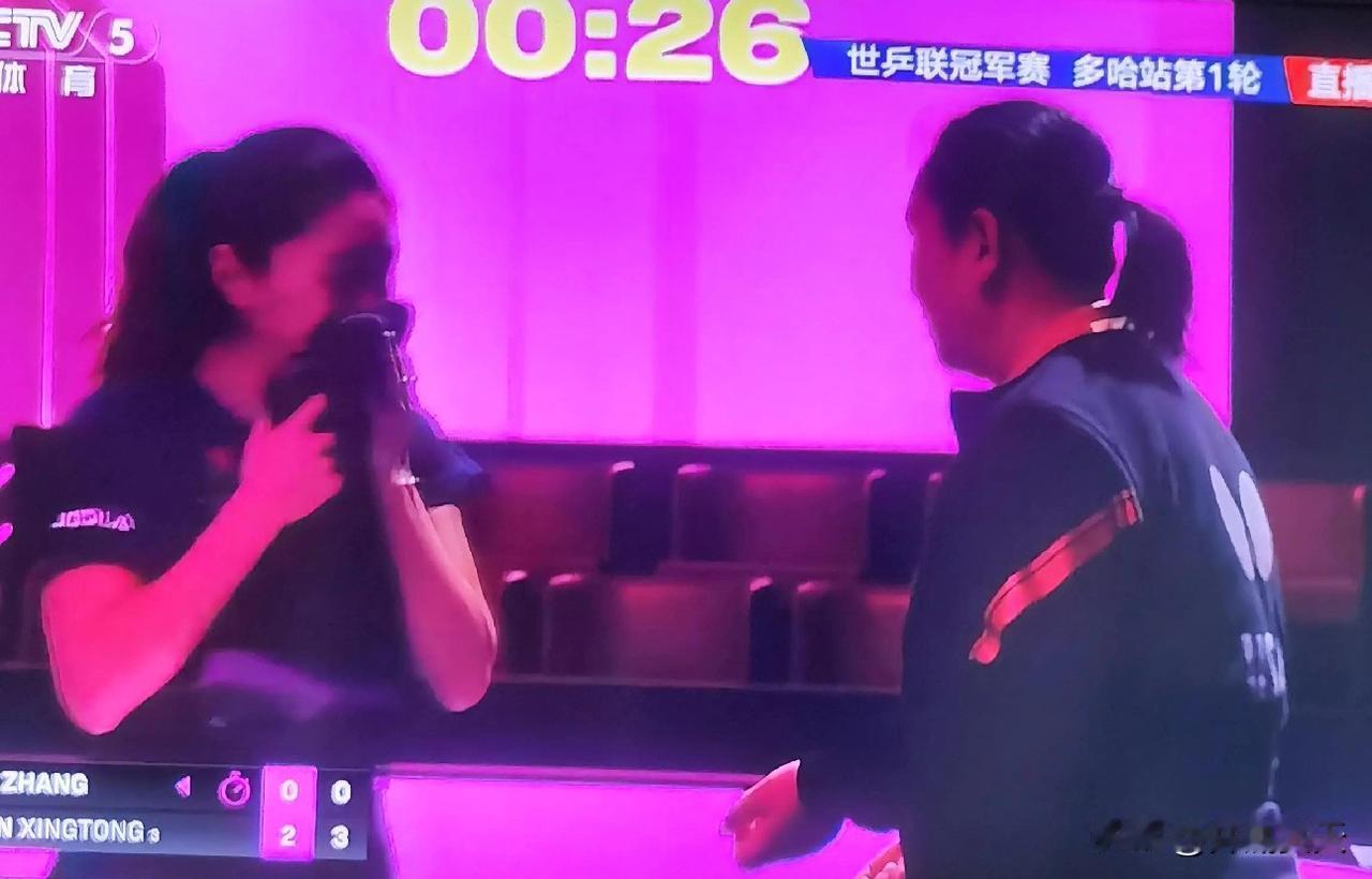 陈幸同把美国的张安打服了，包括张安的教练。这位教练人也实在：咱打不过她（陈幸同