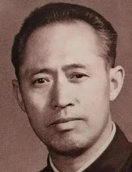36岁被判无期、押上开往新疆的囚车，他觉得这辈子已经走到了尽头，没想到后来竟成了