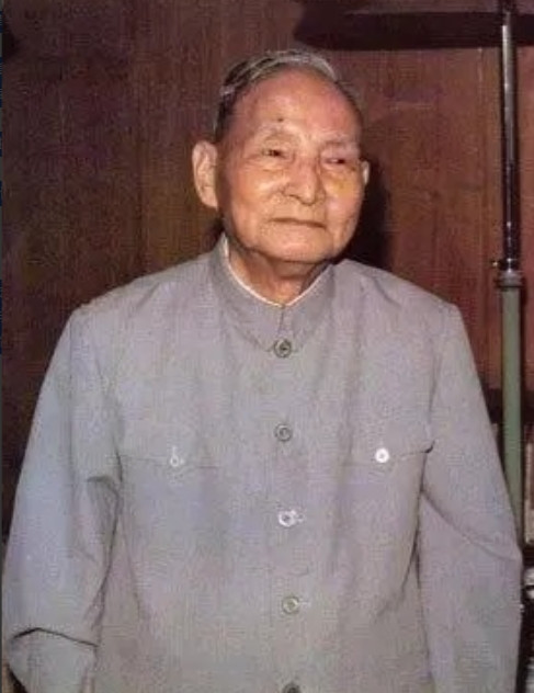 1962年，毛主席约谈陈云一个小时，22天后陈云婉拒开会，提出：自己的心脏功能很