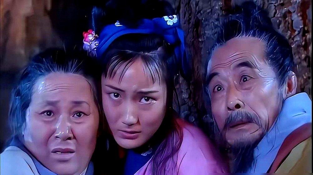 杨洁导演走了快十年，六小龄童到处讲猴戏，但《西游记》里真正让人记了一辈子的，其实是一个连名字都没人提