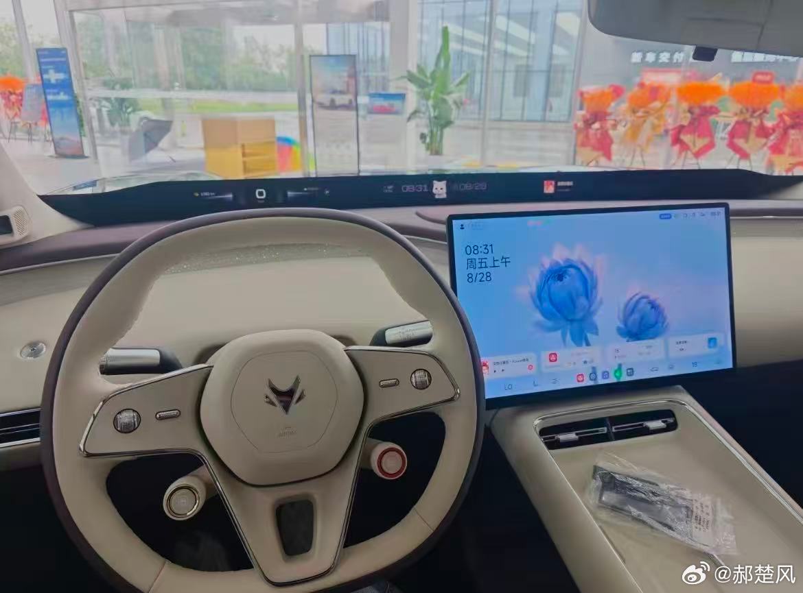 家里的车开了五六年，各方面都还行，就是智能化跟不上时代了。想换台智驾好点的，但一看价格，带高阶智驾的