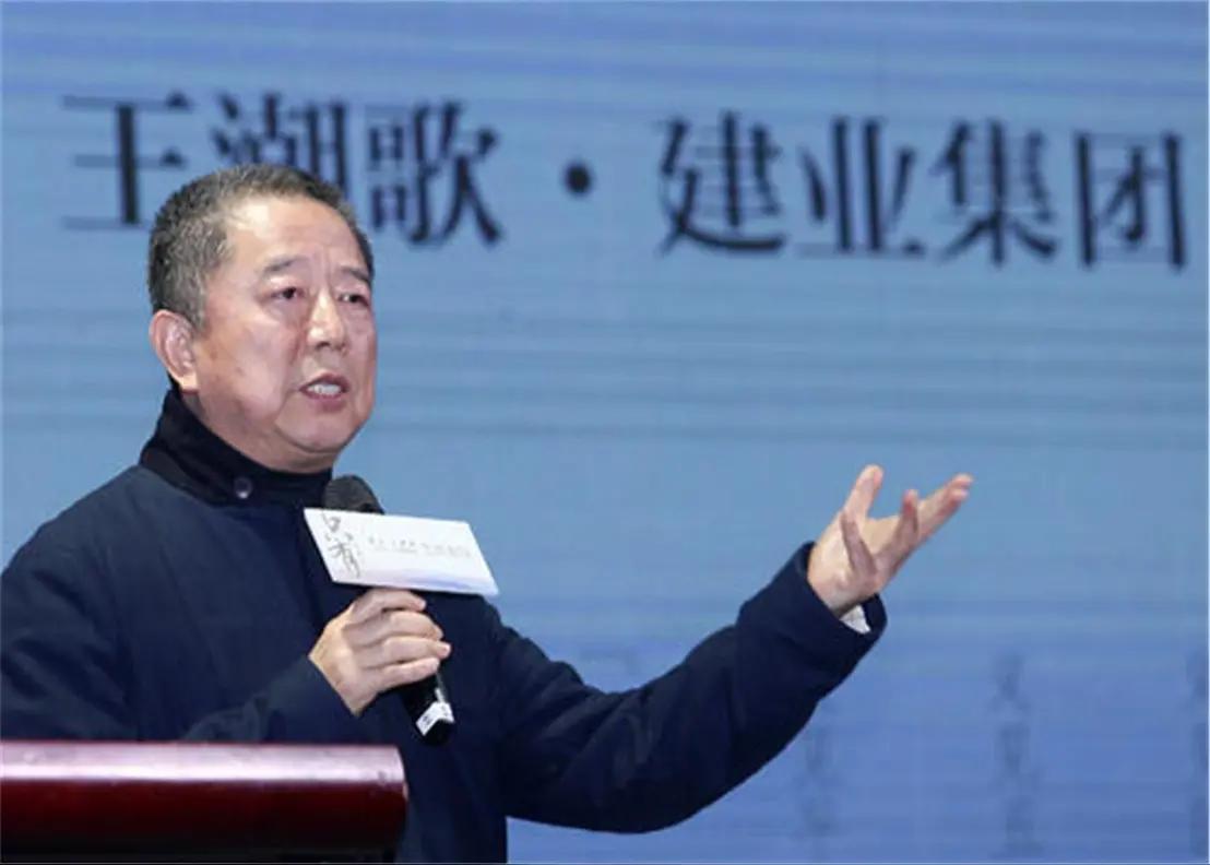 恒大和许家印殷鉴不远，许家印的老乡胡葆森和杨明耀还是多看看许家印的下场吧。前脚建