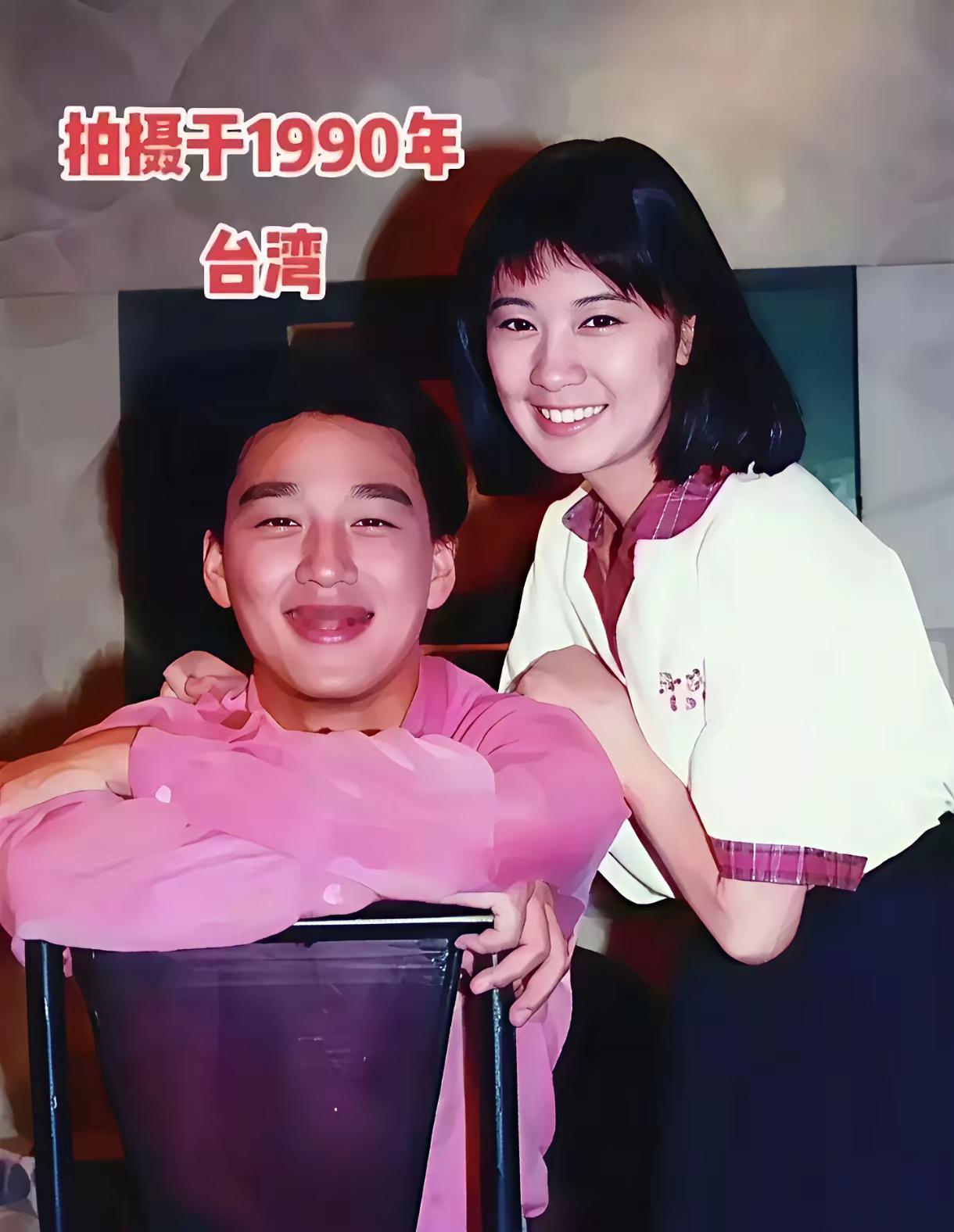 他们两个没能在一起真的是可惜了，太般配了。​​​