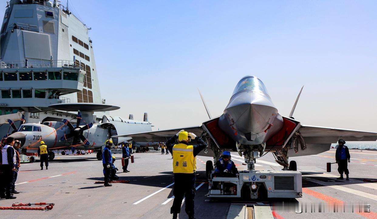 歼-35心脏换国产黄山！双发24吨推力反超F-35，为啥海军版用WS-21？