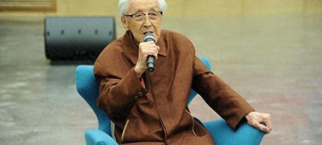 1931年，一位富甲一方的乡绅突染恶疾，终日昏沉不醒，家人急忙请来名医施今墨诊治