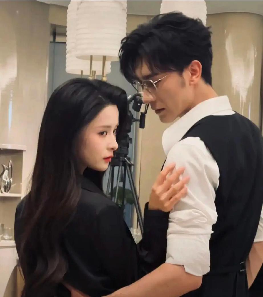 短剧开机潮来袭！一日官宣9部，听花岛连开3部引爆期待短剧行业迎来