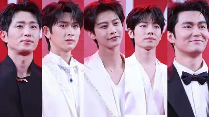 宋威龙一夜出场直接杀疯！短剧圈霸总瞬间被秒成背景板，这下彻底看清了——真帅哥靠骨