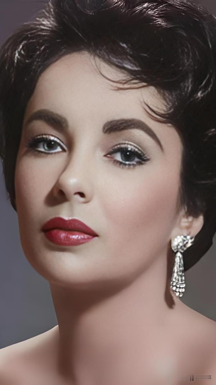 离婚次数最多的女明星，伊丽莎白·泰勒（ElizabethTaylor）好莱坞知
