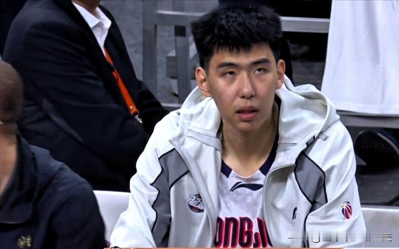 广东宏远过两年回购徐昕的话，要拿多少钱出来，以表诚意！恕我猜测，广州起码开价40