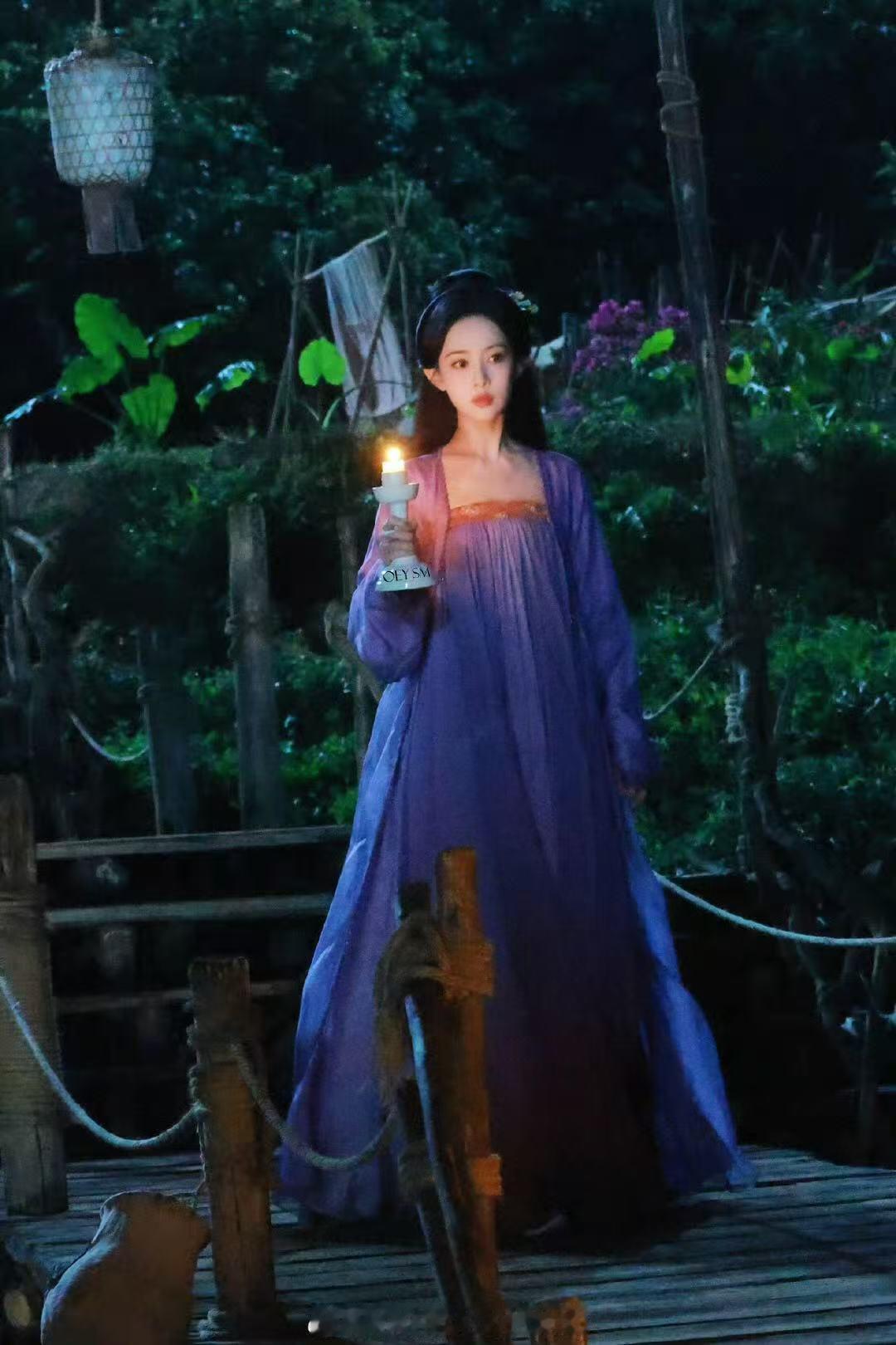 孟子义尚公主暮晚摇紫衣路透​​​这个紫衣暮晚摇美的好超过～紫色太有韵味了！​