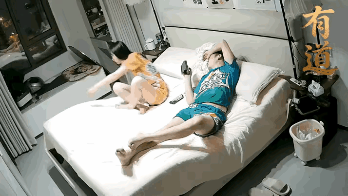 遇到一个主动的媳妇，也算一件幸事，知足吧，还真是饱汉不知饿汉饥[捂脸哭]