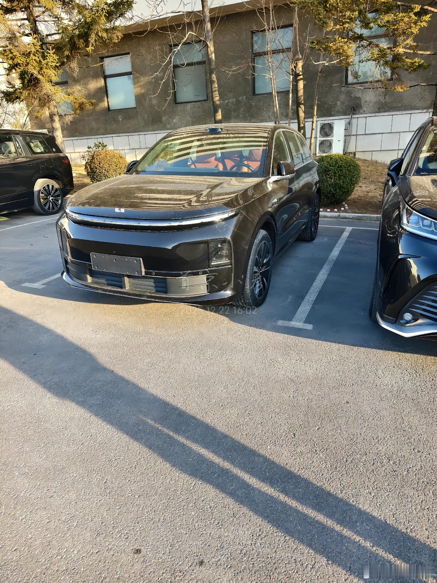 朝鲜有钱人真不少啊！我们大家伙儿是不是被骗了这么多年……你看着腾势Z9、腾势N8