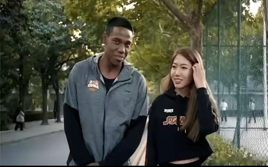 看了很多评论区，来了一个祝铭震给山东部分球迷整高潮了。又说辽篮不放王岚嵚的，你们