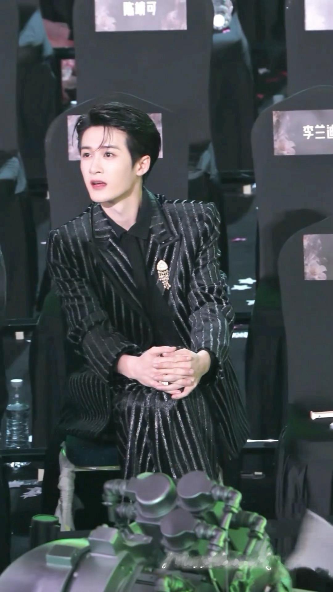 咋回事！不给我家孩子发薯片！