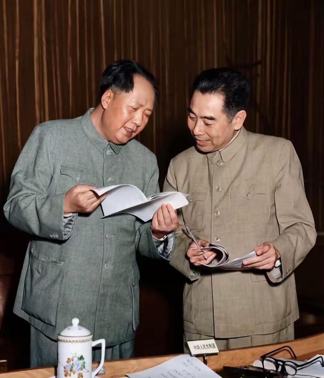 毛主席在各个时期的照片，高清修复。深切缅怀我们伟大的领袖，伟大的统帅，伟大的舵手