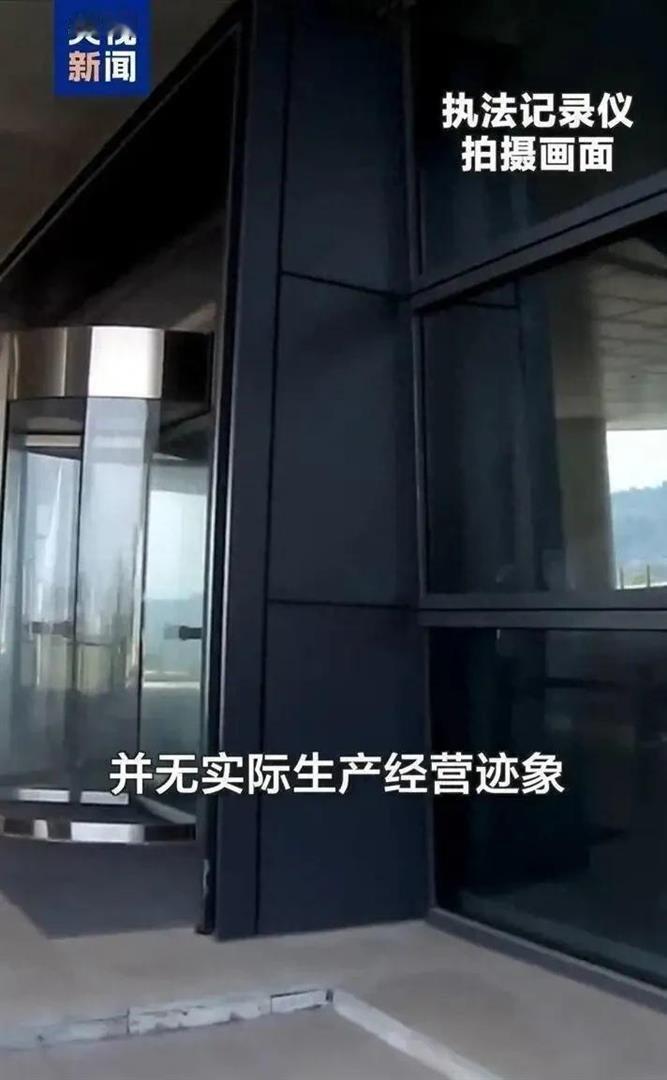 全网封禁，网红白冰塌房早有预兆！知情人透露更多，爆火后无底线