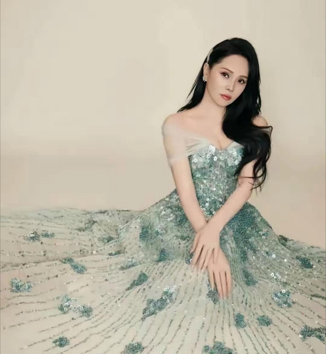 伊能静谈自己的收入：“很多人觉得我的大部分收益来自演艺，但并不是，娱乐业一旦停止